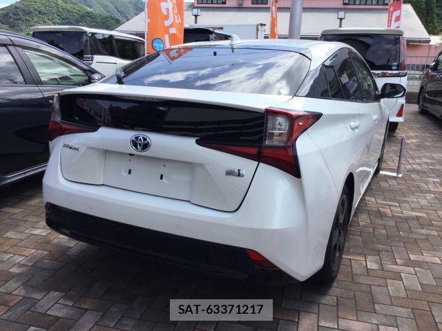 Toyota PRIUS 2021-09 8526616-2