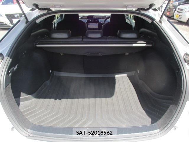 Toyota PRIUS 2021-09 8526617-23