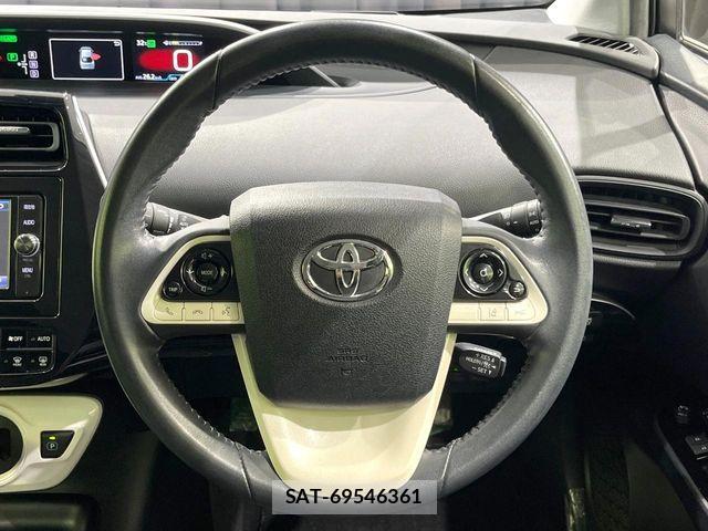 Toyota PRIUS 2016-12 8526637-10