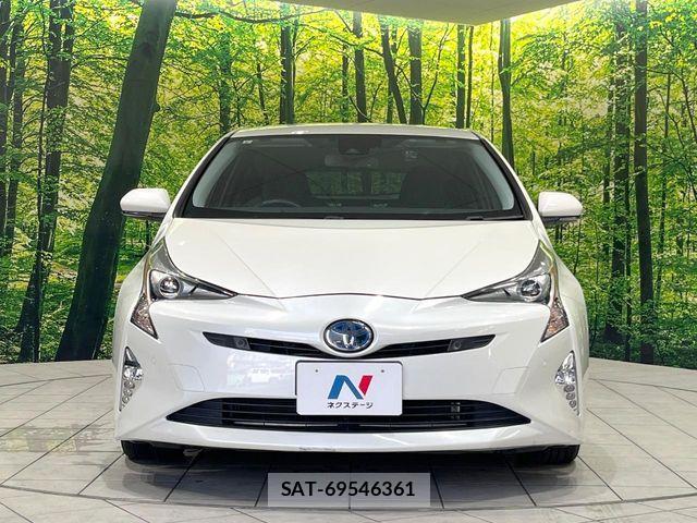 Toyota PRIUS 2016-12 8526637-13