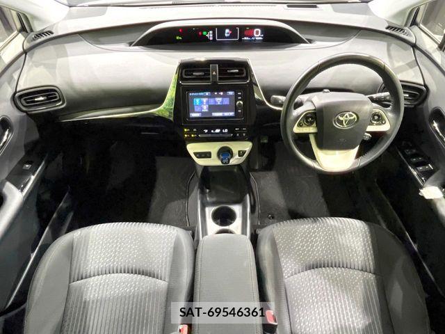 Toyota PRIUS 2016-12 8526637-1