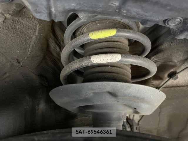 Toyota PRIUS 2016-12 8526637-19
