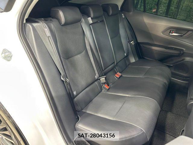 Toyota PRIUS 2023-07 8526604-12