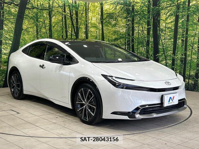 Toyota PRIUS 2023-07 8526604-15