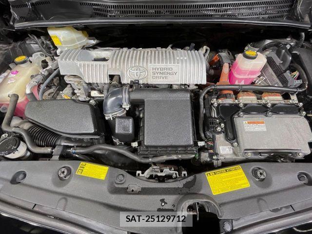 Toyota PRIUS 2011-01 8526666-17