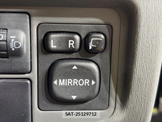 Toyota PRIUS 2011-01 8526666-6
