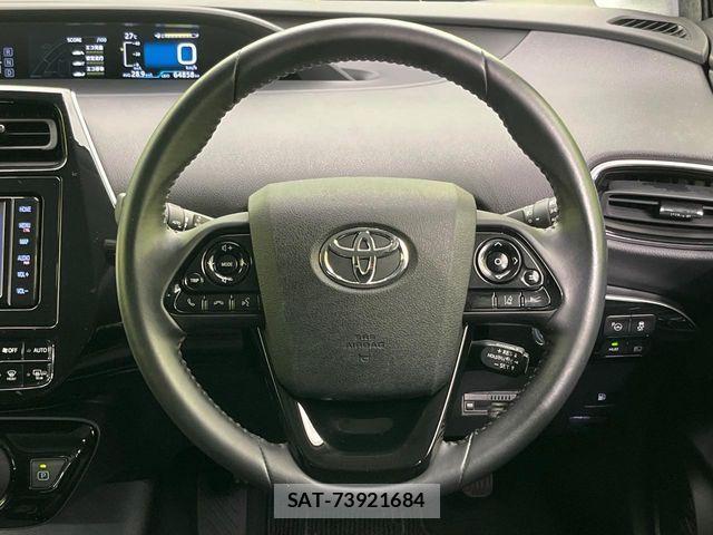 Toyota PRIUS 2019-03 8526629-10