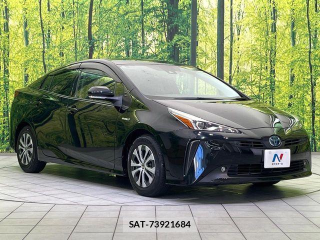 Toyota PRIUS 2019-03 8526629-15