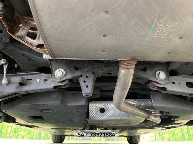 Toyota PRIUS 2019-03 8526629-18