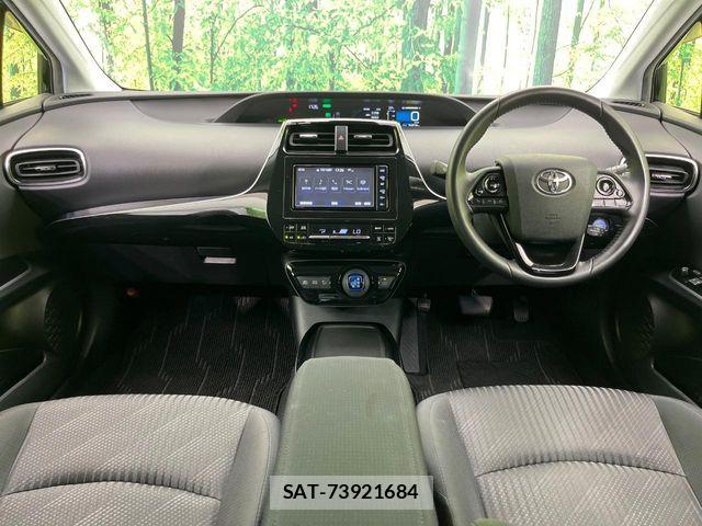 Toyota PRIUS 2019-03 8526629-1