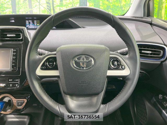 Toyota PRIUS 2016-06 8526626-10