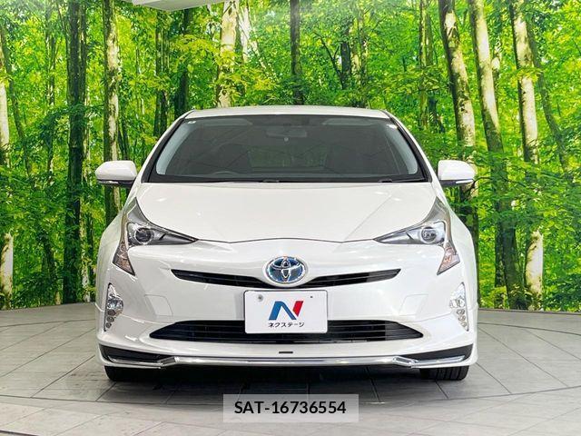 Toyota PRIUS 2016-06 8526626-13