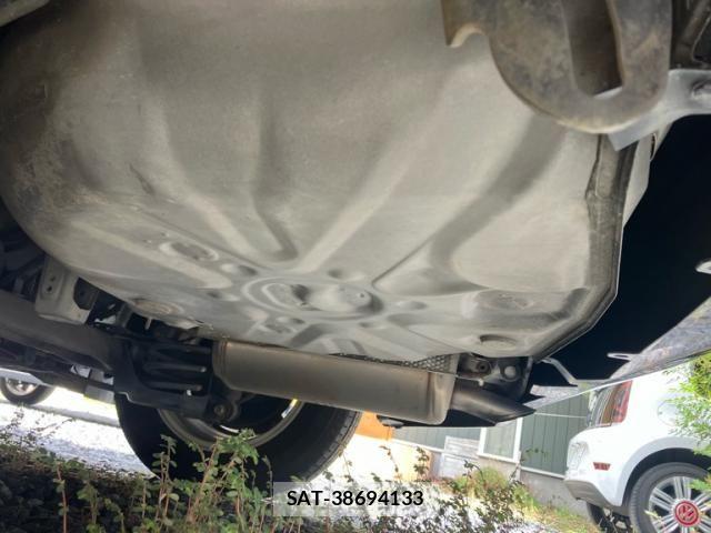 Toyota PRIUS 2010-11 8526694-20