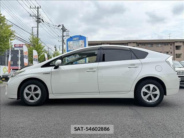 Toyota PRIUS 2014-03 8526663-5