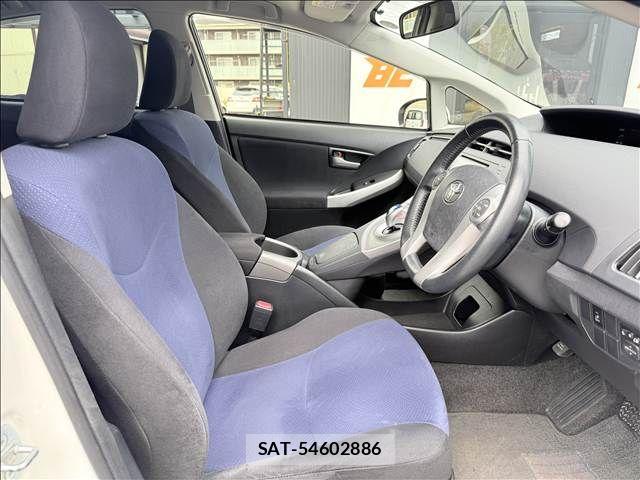Toyota PRIUS 2014-03 8526663-8