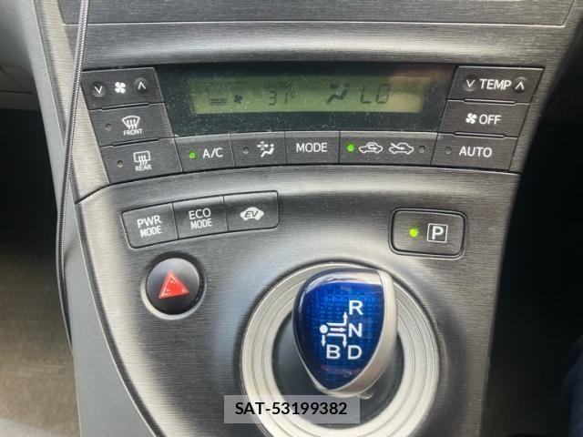 Toyota PRIUS 2009-08 8563259-17