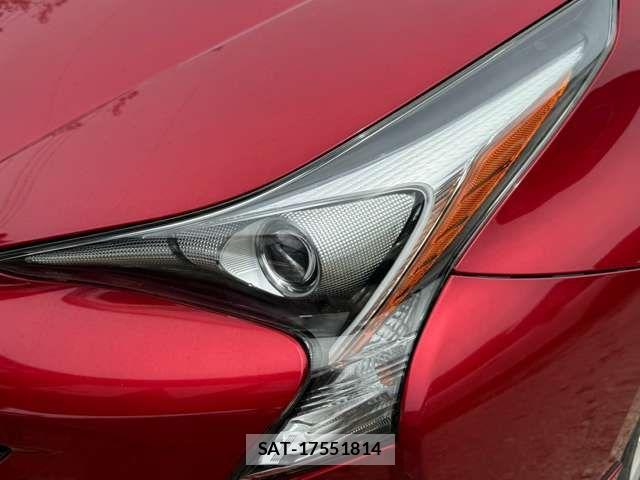 Toyota PRIUS 2017-03 8563229-14
