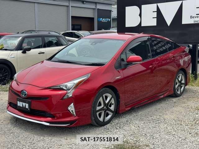 Toyota PRIUS 2017-03 8563229-19