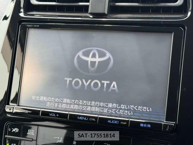 Toyota PRIUS 2017-03 8563229-4