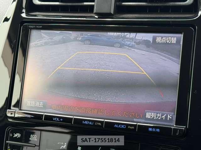 Toyota PRIUS 2017-03 8563229-5
