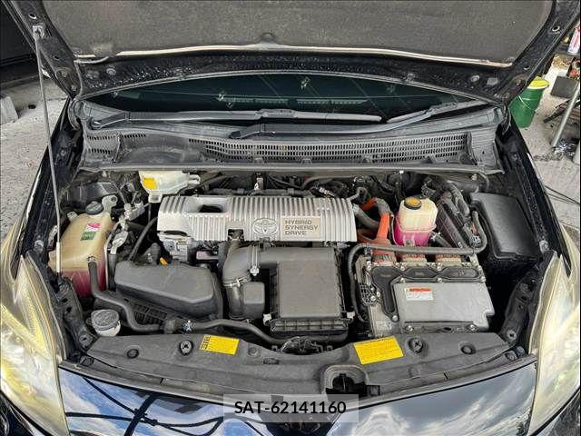 Toyota PRIUS 2012-08 8563250-15