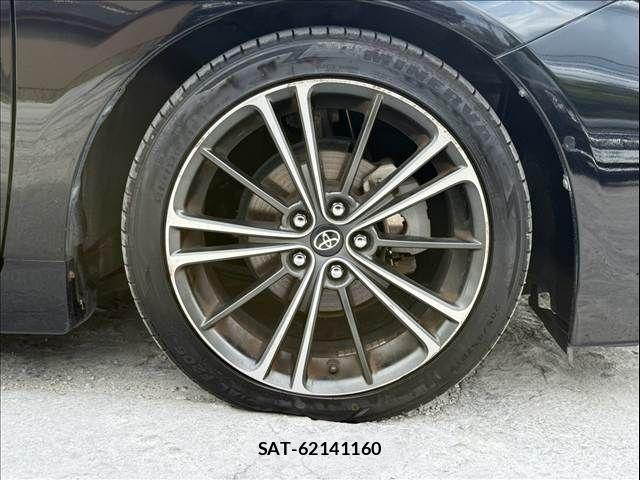 Toyota PRIUS 2012-08 8563250-17