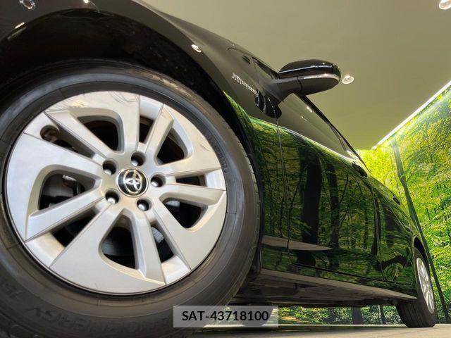 Toyota PRIUS 2017-06 8563218-12