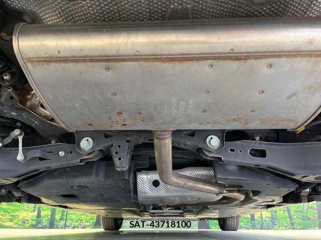 Toyota PRIUS 2017-06 8563218-18