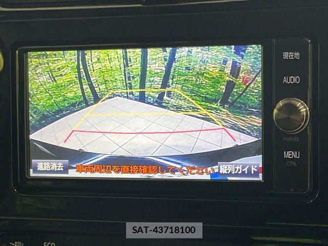 Toyota PRIUS 2017-06 8563218-3