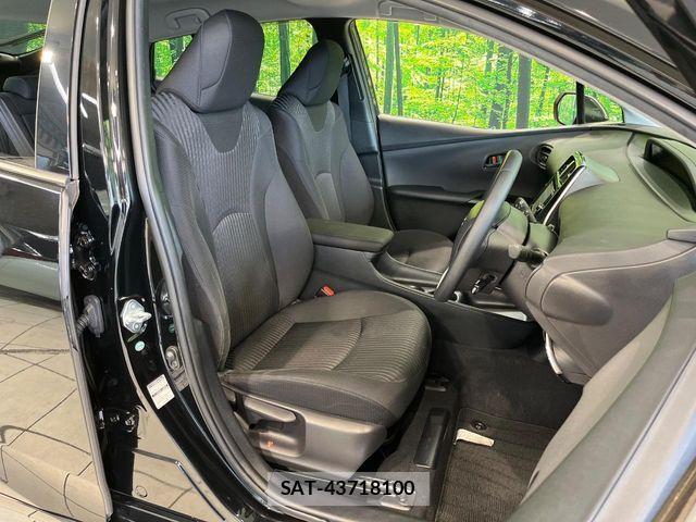 Toyota PRIUS 2017-06 8563218-7