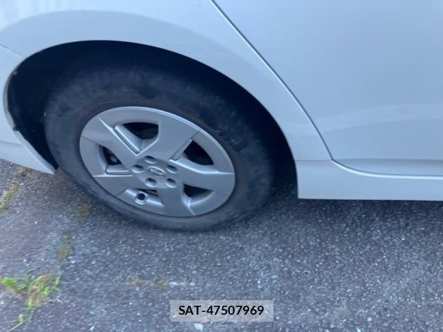 Toyota PRIUS 2011-11 8563268-2