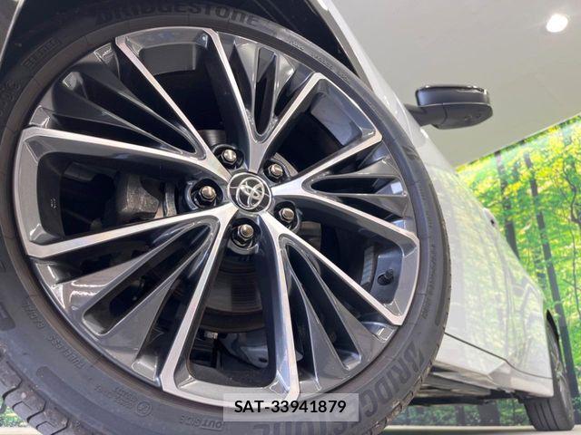 Toyota PRIUS 2024-10 8563194-12