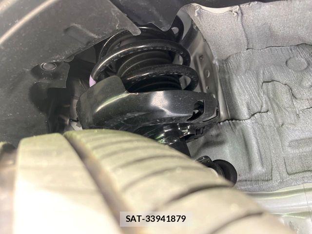 Toyota PRIUS 2024-10 8563194-19