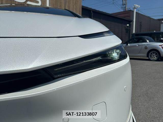 Toyota PRIUS 2023-02 8563202-14