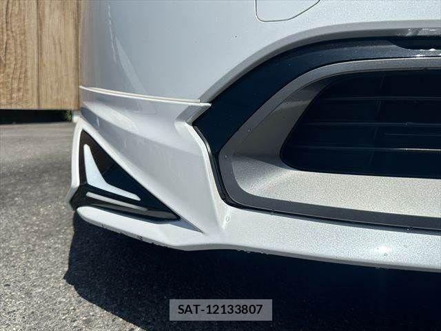 Toyota PRIUS 2023-02 8563202-26