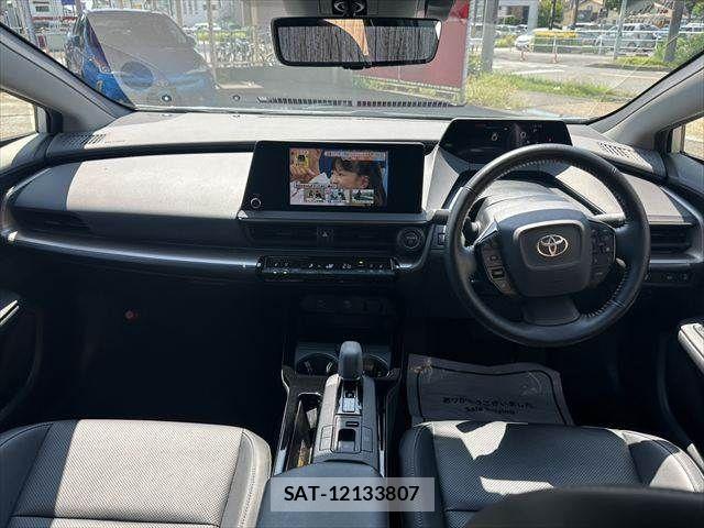 Toyota PRIUS 2023-02 8563202-2