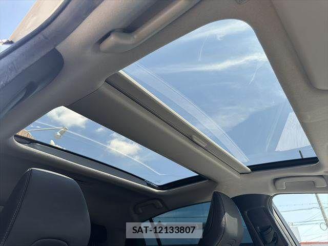 Toyota PRIUS 2023-02 8563202-7