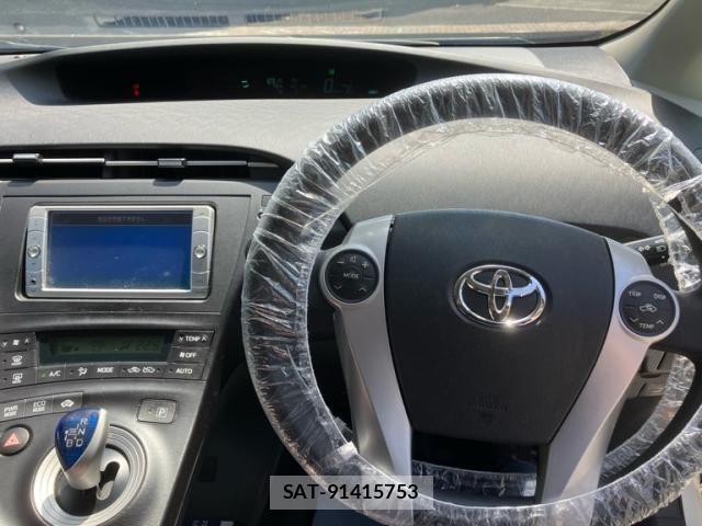 Toyota PRIUS 2009-09 8563263-21