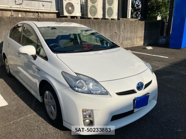 Toyota PRIUS 2011-10 8563266-1