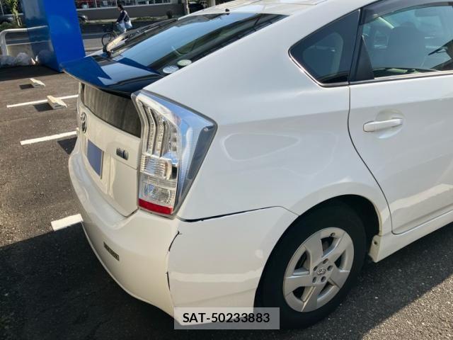 Toyota PRIUS 2011-10 8563266-2