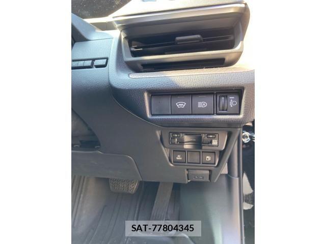 Toyota PRIUS 2025-10 8563206-12