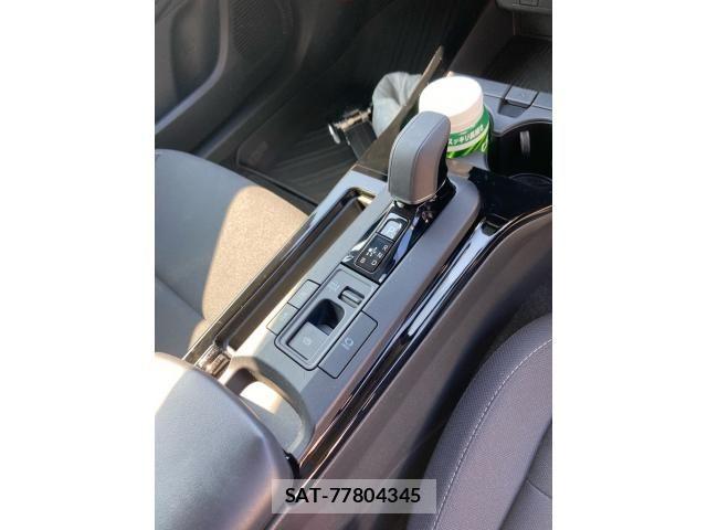 Toyota PRIUS 2025-10 8563206-16
