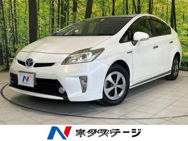 Toyota PRIUS 2013-05 8563231-0