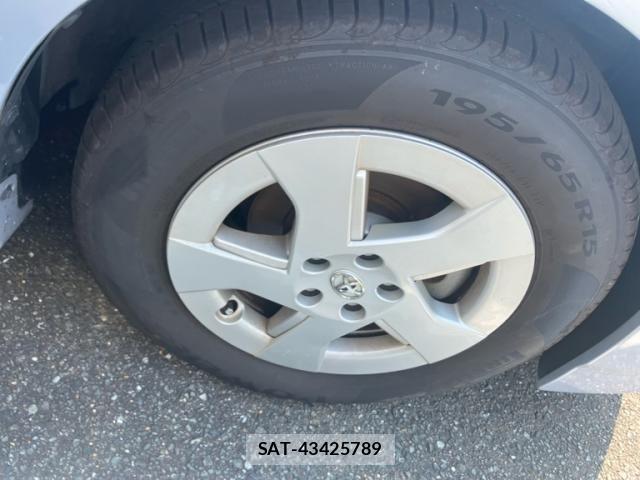 Toyota PRIUS 2010-04 8563265-7