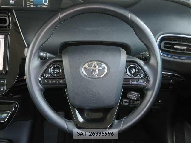Toyota PRIUS 2019-04 8563212-9