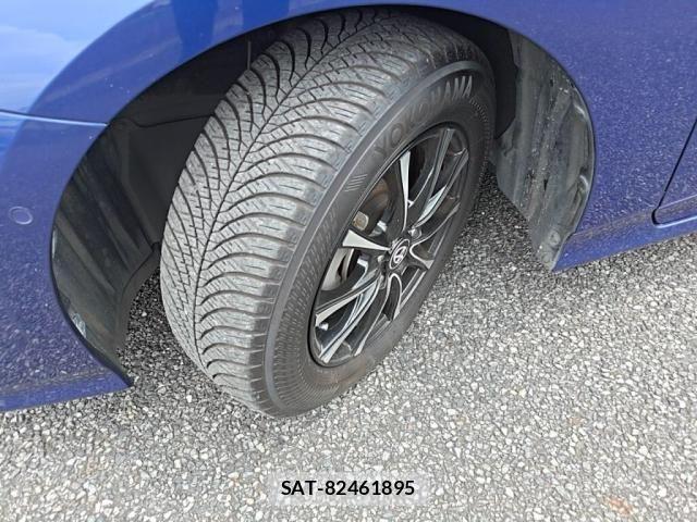 Toyota PRIUS 2016-06 8563224-11