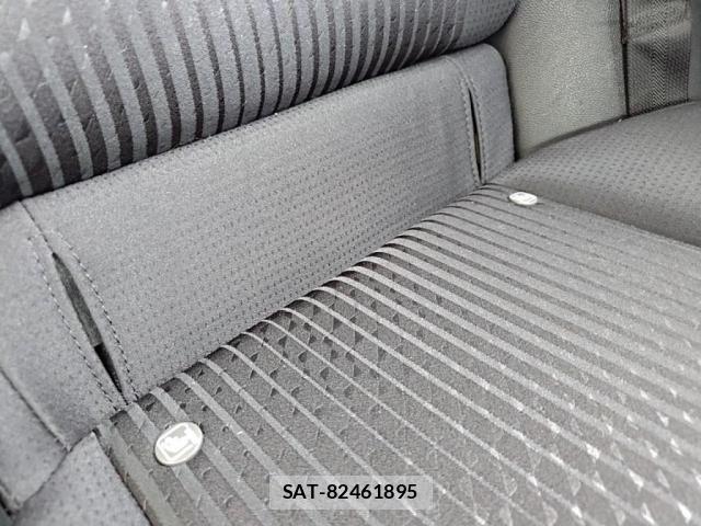 Toyota PRIUS 2016-06 8563224-23