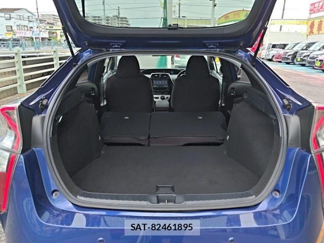 Toyota PRIUS 2016-06 8563224-26