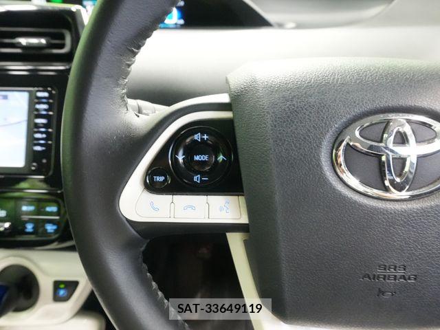 Toyota PRIUS 2016-06 8563226-10