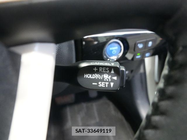 Toyota PRIUS 2016-06 8563226-16
